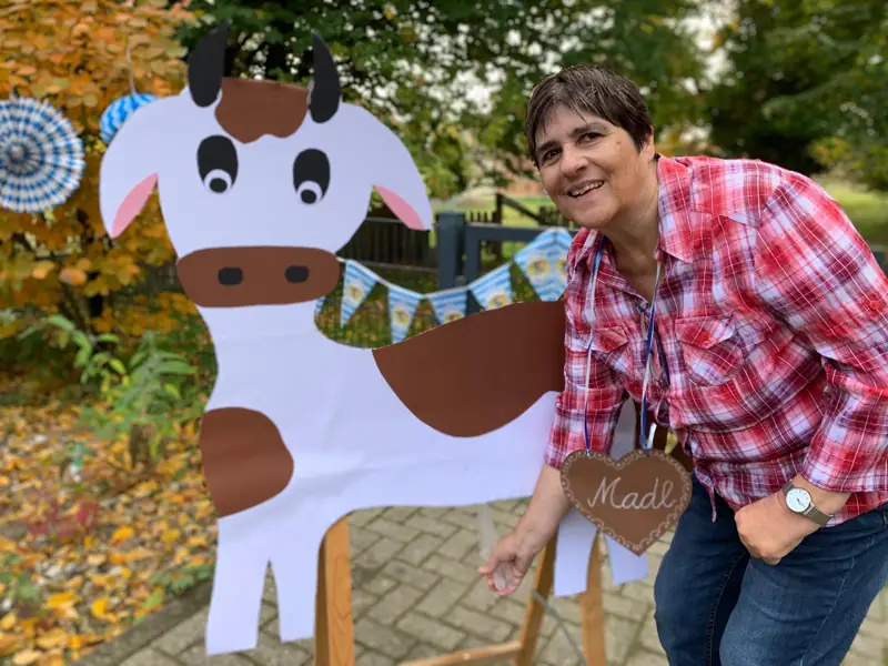 Im Nest geht’s auf die Wiesn – Bild 8