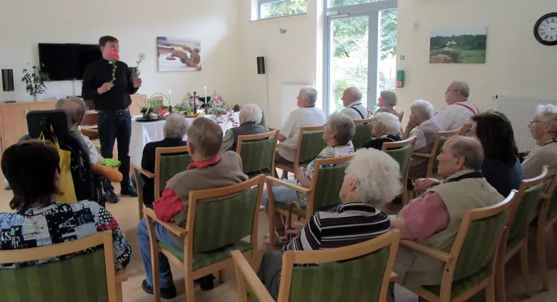 Monatlicher Gottesdienst im TagesNest – Bild 3